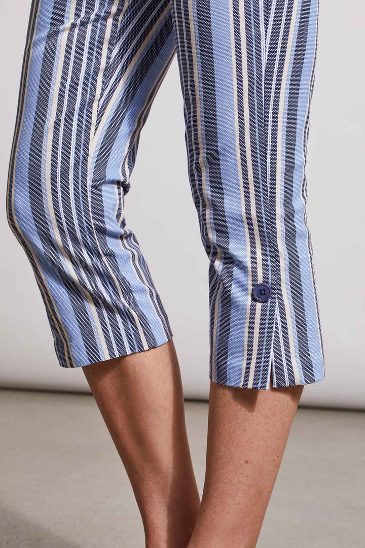 Pull On Capri With Hem Vent & Button