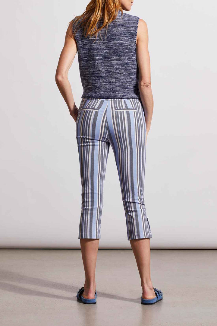 Pull On Capri With Hem Vent & Button