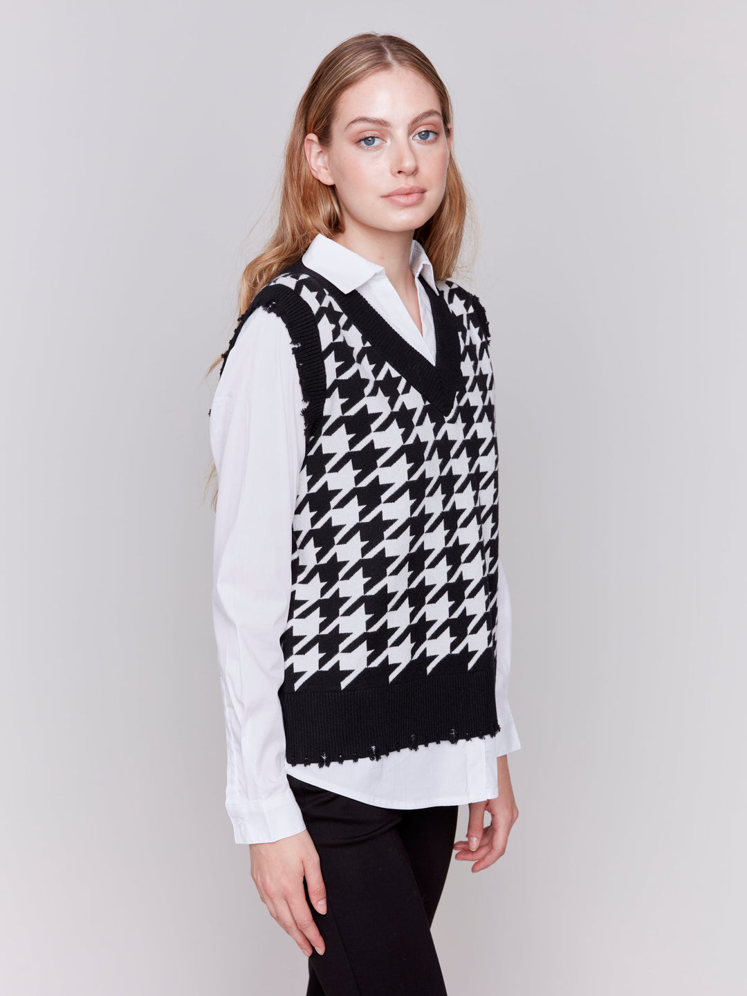 Mock Neck Ribbed Fine-Knit Sweater