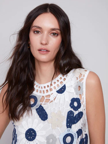 Scallop Hem Sleeveless Top