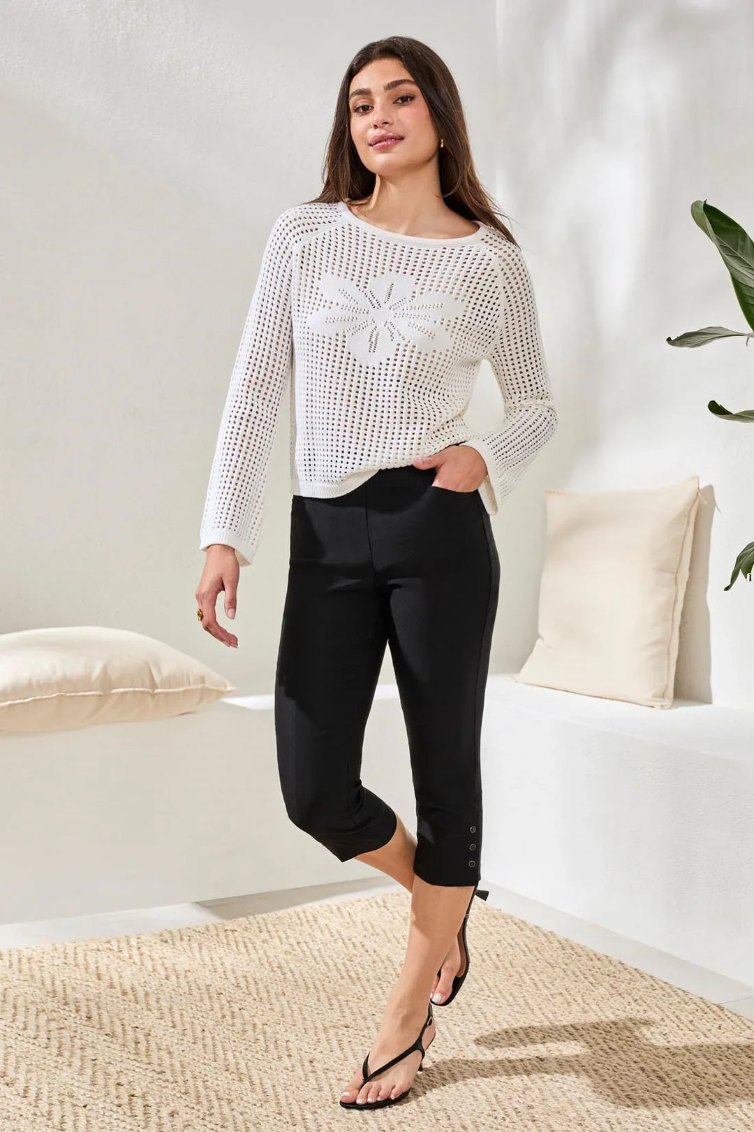 Flatten It® Slim Leg Capris With Snap Vent