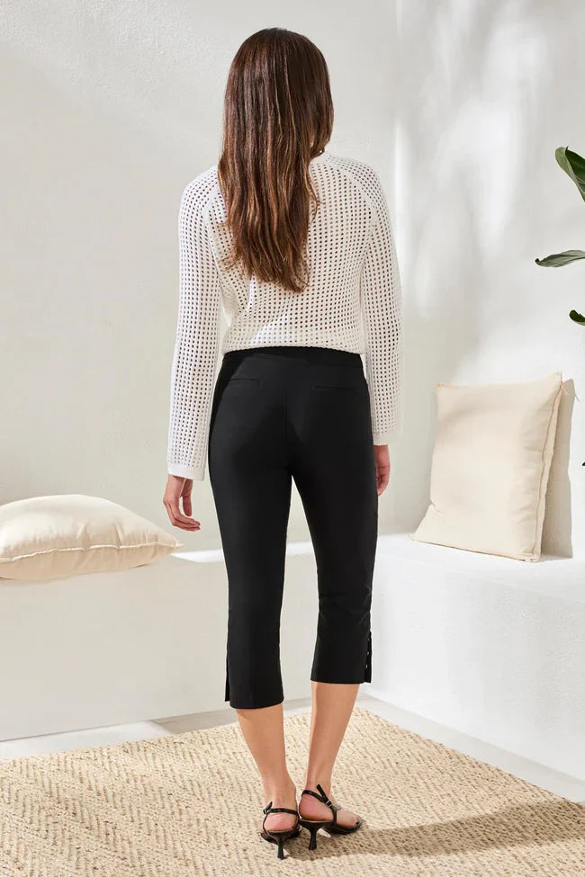 Flatten It® Slim Leg Capris With Snap Vent