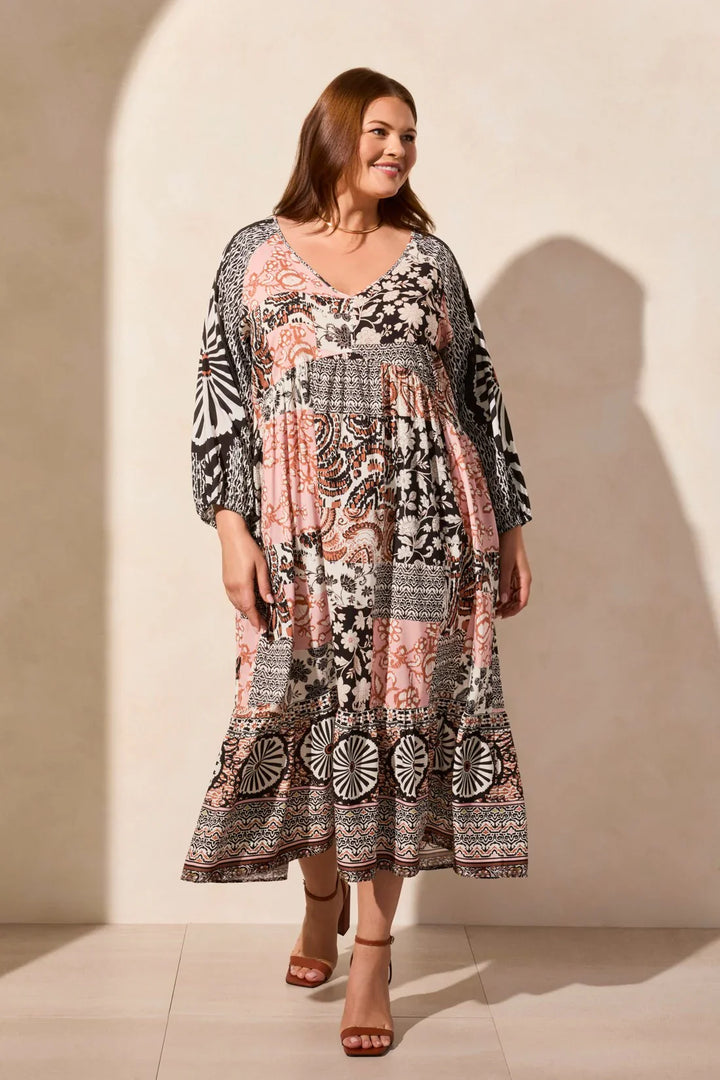 Knit Dress w Sleeve Detail