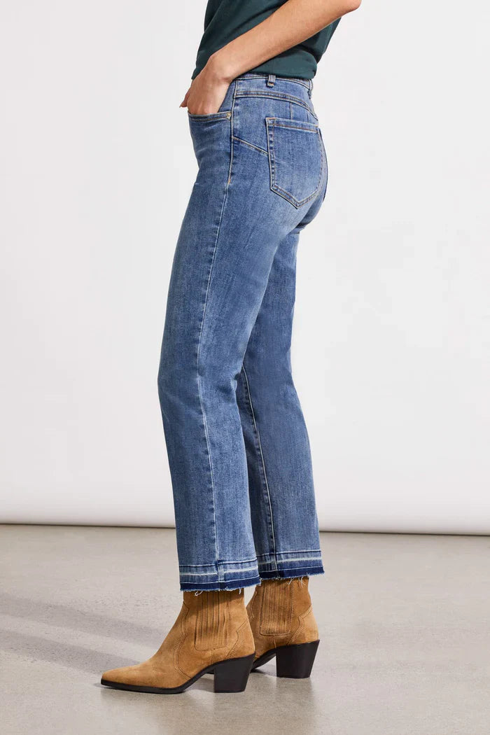 Sophia Curvy Microflare Crop