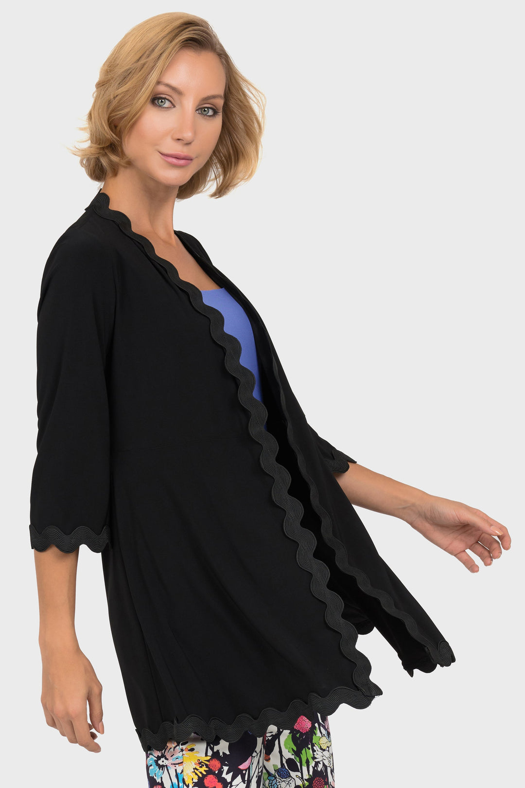 Joseph Ribkoff Cardigan Style 191175 modella-signature
