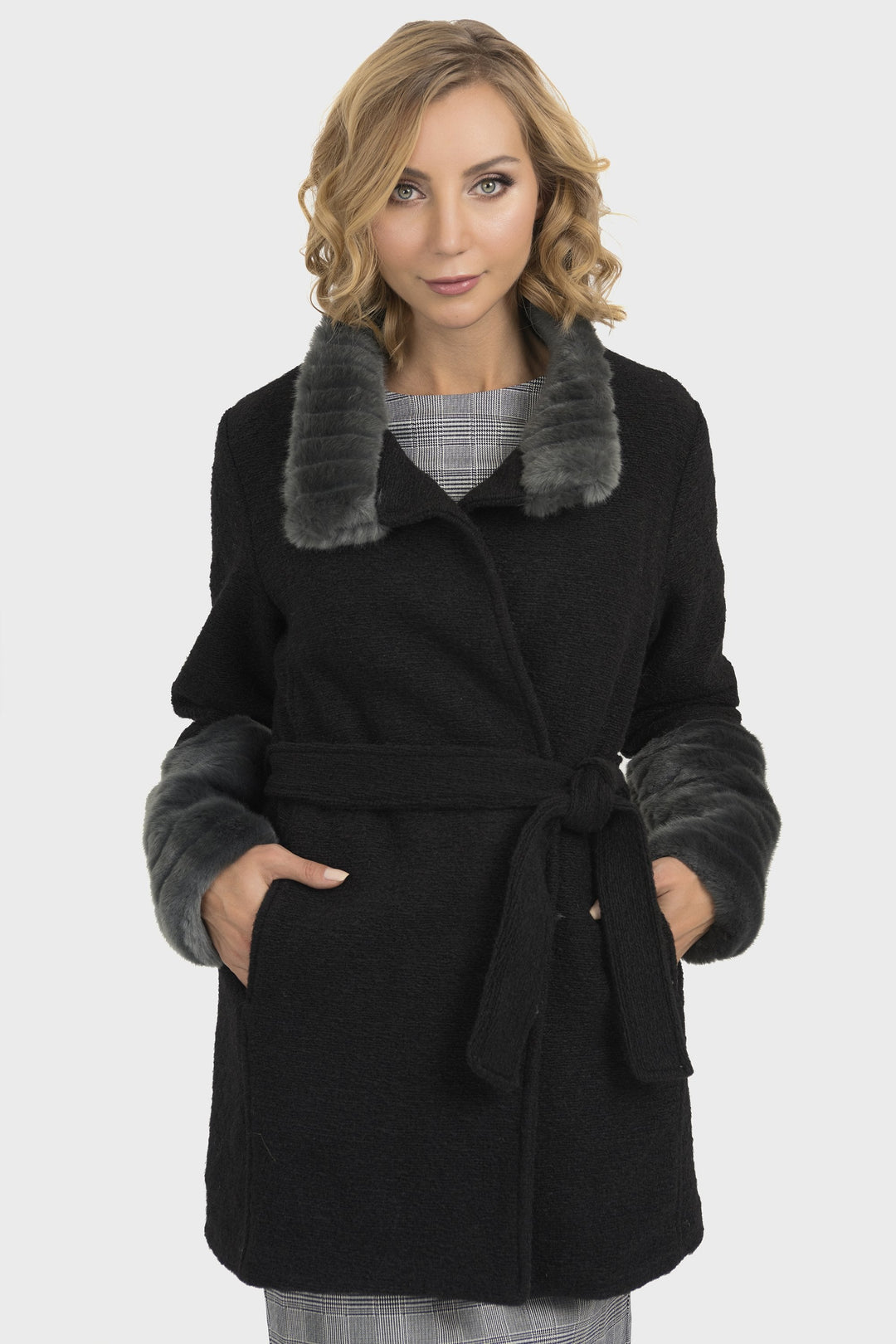 Joseph Ribkoff Jacket Style 193929 modella-signature
