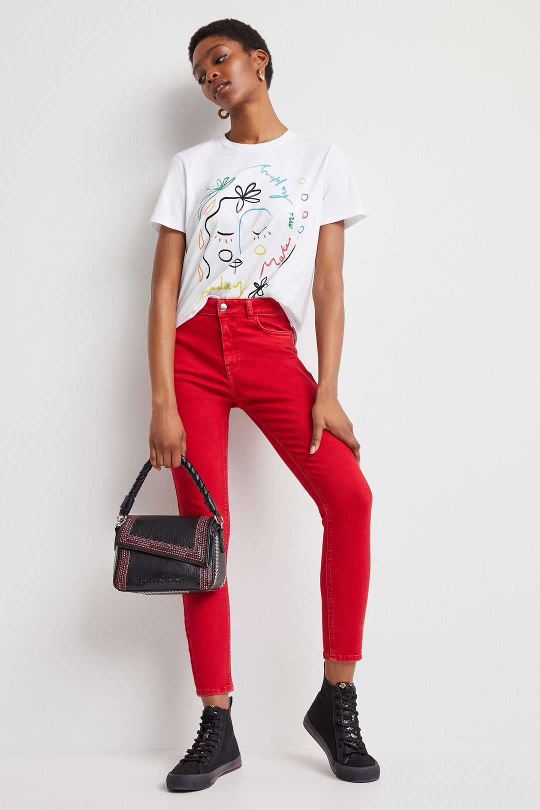 Faces T-Shirt 100% Cotton