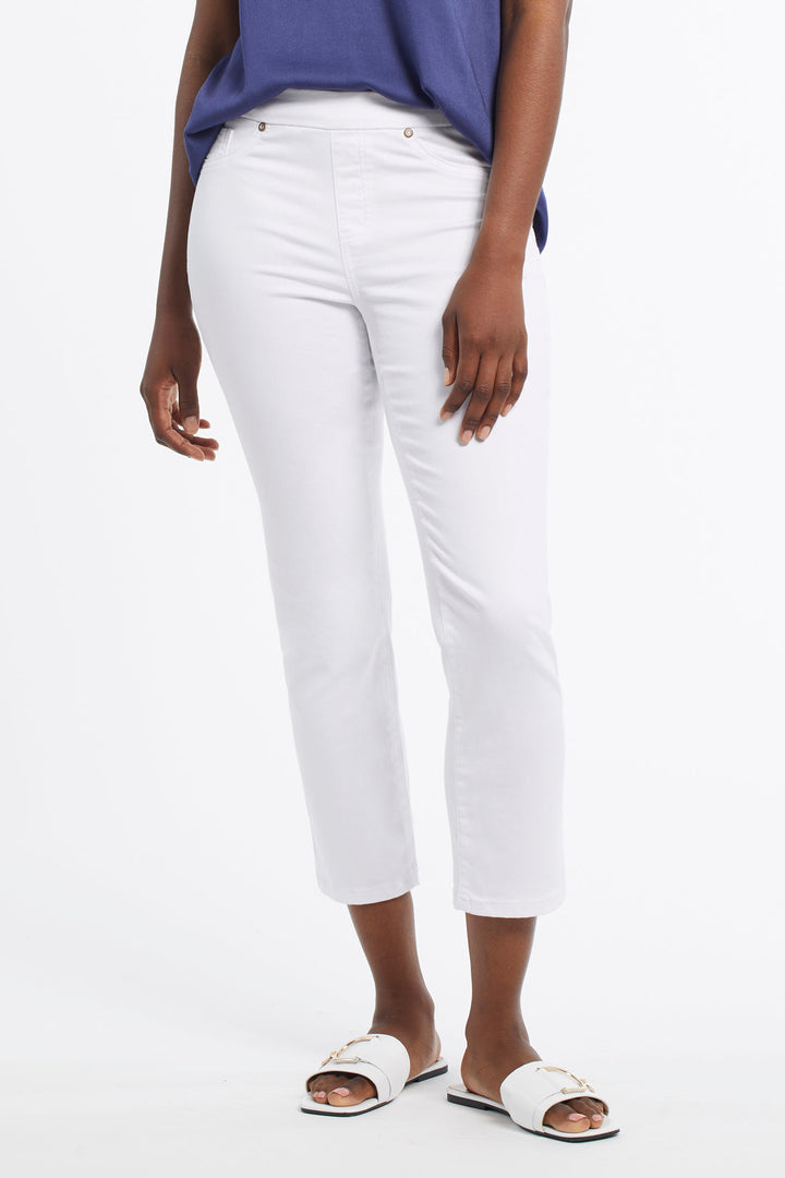 Audrey Pull On Straight Crop Jean