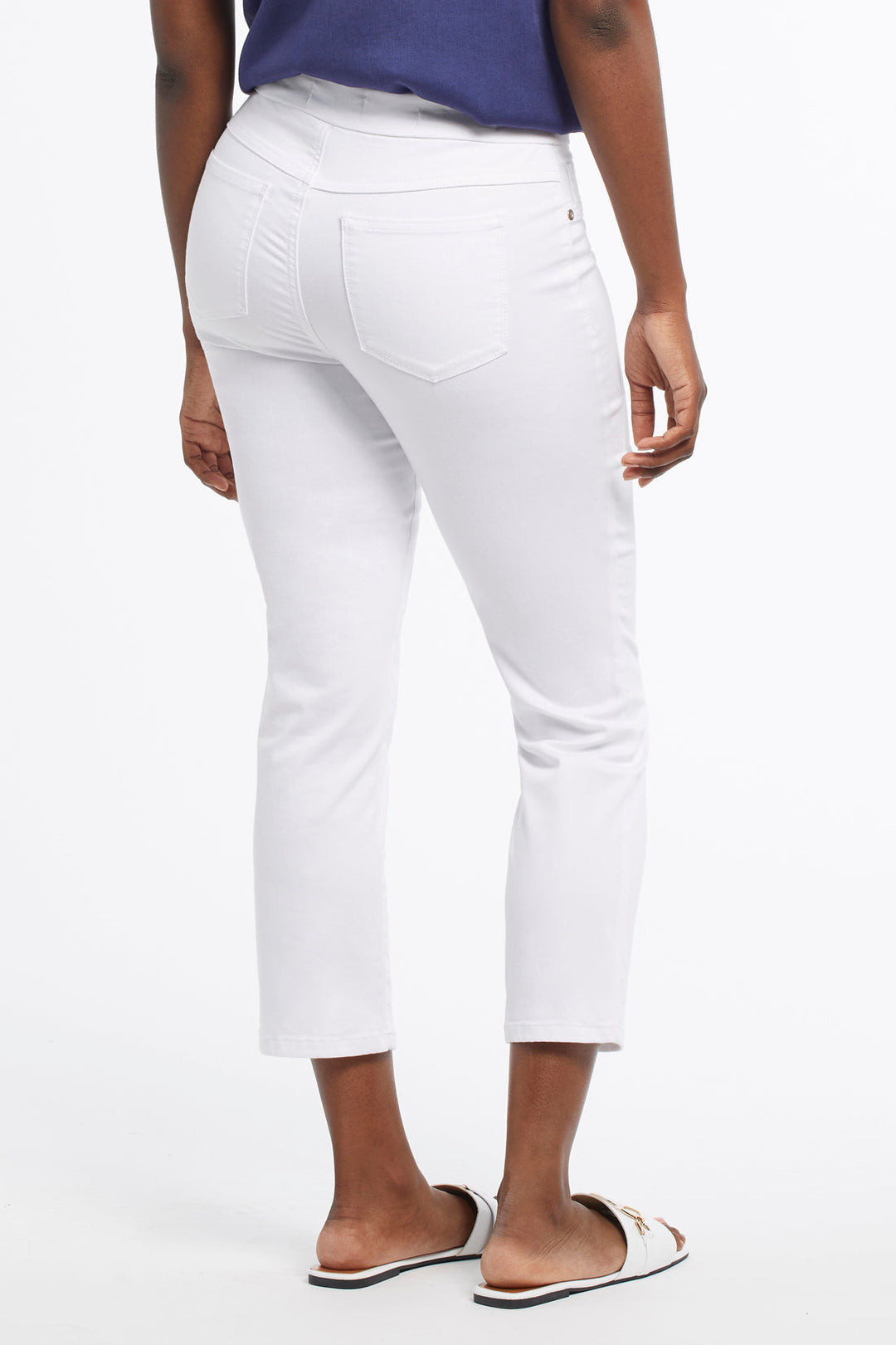 Audrey Pull On Straight Crop Jean